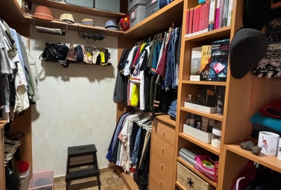 Resale - Villa - Redován - Inland