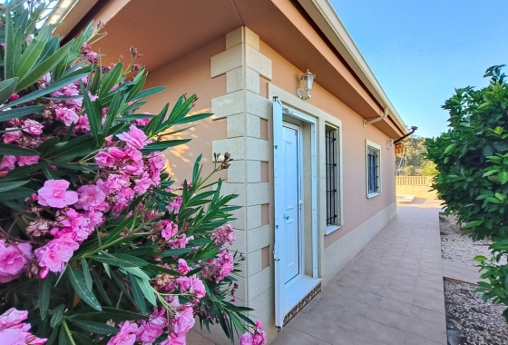 Herverkoop - Villa - La Romana - Inland