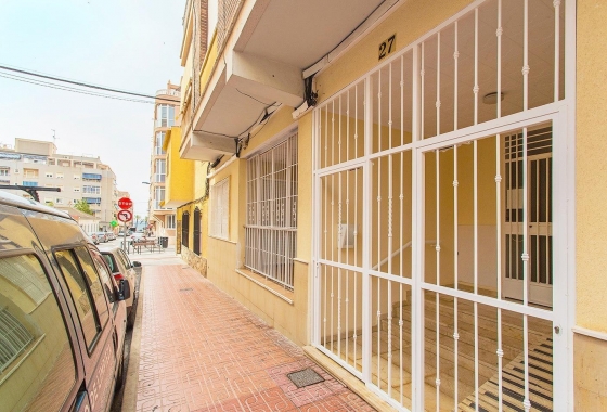 Herverkoop - Appartement / flat - Torrevieja - Playa del Cura