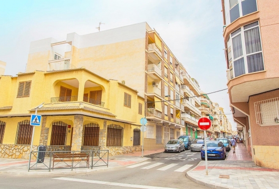Herverkoop - Appartement / flat - Torrevieja - Playa del Cura