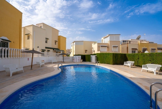 Wiederverkauf - Stadthaus - Orihuela Costa - Los Almendros-la Florida