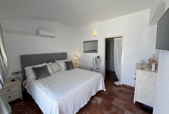 Перепродажа - Квартира - Orihuela Costa - Inland