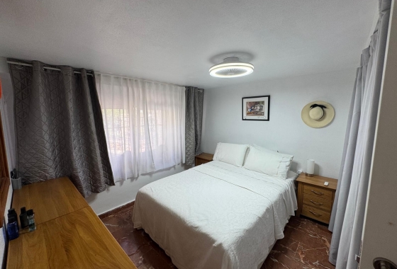 Перепродажа - Квартира - Orihuela Costa - Inland