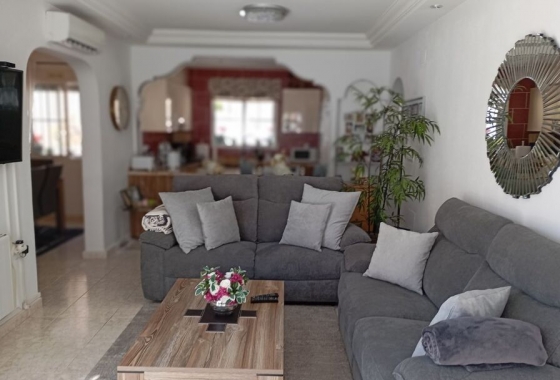 Herverkoop - Villa - Orihuela Costa - Costa Blanca