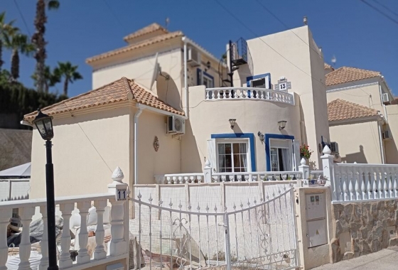 Herverkoop - Villa - Orihuela Costa - Costa Blanca