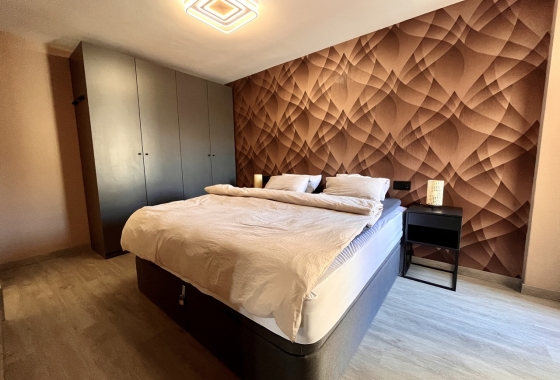 Herverkoop - Appartement / flat - Almoradí - Inland