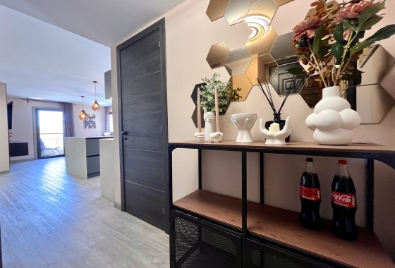 Herverkoop - Appartement / flat - Almoradí - Inland