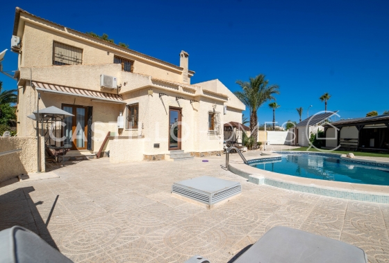 Wiederverkauf - Villa - Torrevieja - El Chaparral