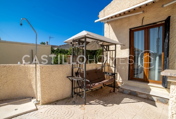 Wiederverkauf - Villa - Torrevieja - El Chaparral