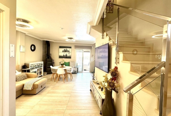 Herverkoop - Villa - Orihuela Costa - La Regia