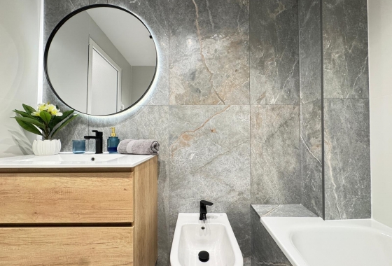 Wiederverkauf - Wohnung - Torrevieja - Playa de los Locos