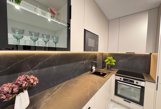 Wiederverkauf - Wohnung - Torrevieja - Playa de los Locos