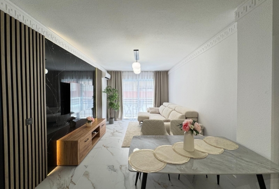 Wiederverkauf - Wohnung - Torrevieja - Playa de los Locos