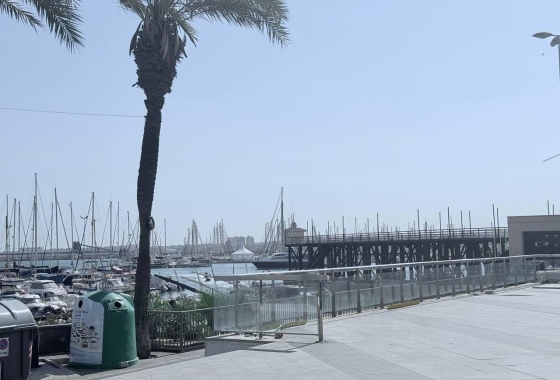 Wiederverkauf - Wohnung - Torrevieja - Puerto