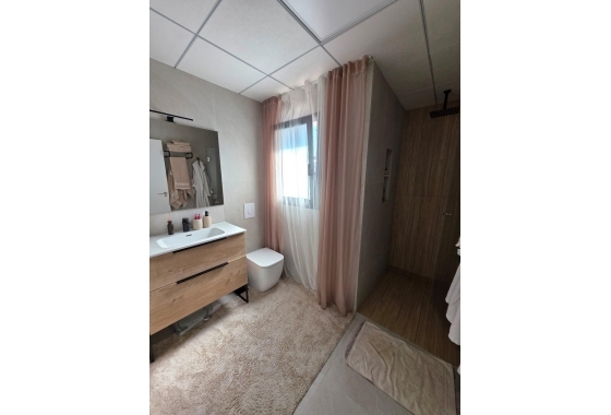 Herverkoop - Villa - Benijofar