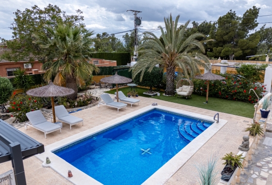 Herverkoop - Finca - Albatera - Inland