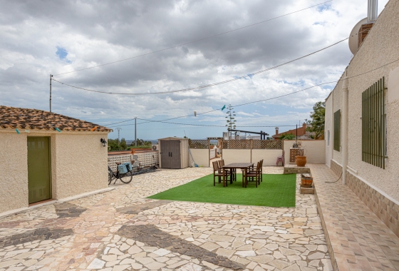 Herverkoop - Finca - Albatera - Inland