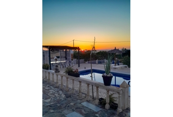 Herverkoop - Finca - Albatera - Inland