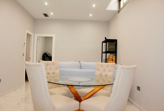 Herverkoop - Villa - Orihuela Costa - Costa Blanca