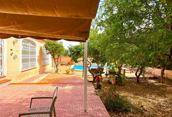 Herverkoop - Villa - Torrevieja - Los Balcones - Los Altos del Edén