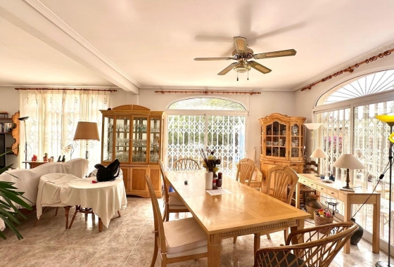 Herverkoop - Villa - Torrevieja - Los Balcones - Los Altos del Edén