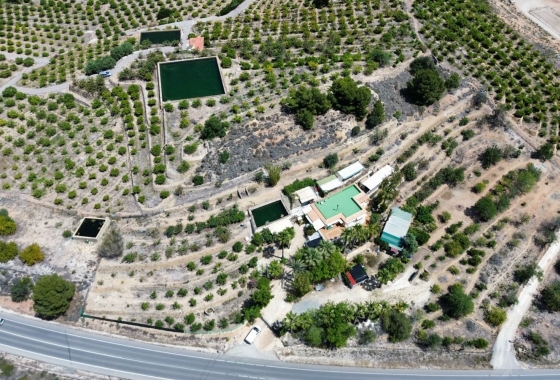 Wiederverkauf - Villa - La Nucía - Costa Blanca