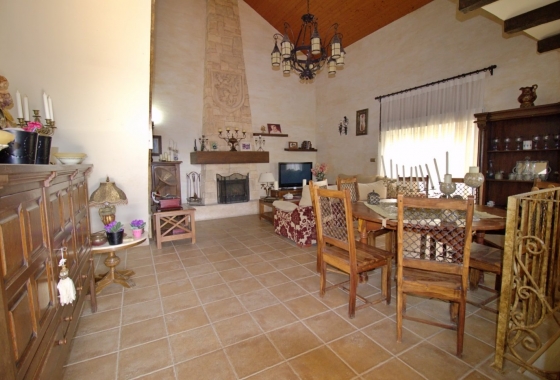 Wiederverkauf - Villa - Elche - Valverde