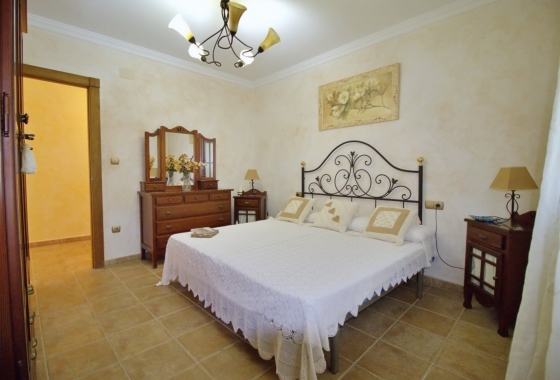 Wiederverkauf - Villa - Elche - Valverde