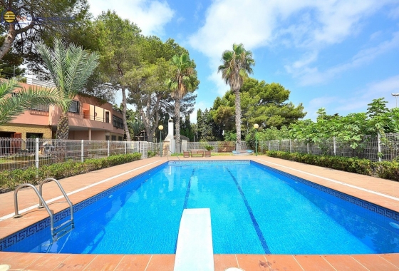 Wiederverkauf - Villa - Torrevieja - Los Balcones