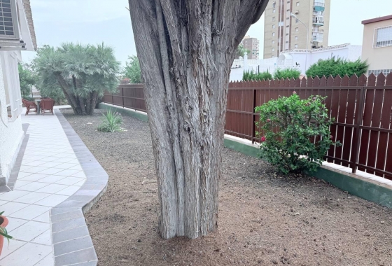 Resale - Villa - Orihuela Costa - Campoamor