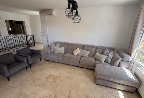 Herverkoop - Villa - Orihuela - Inland