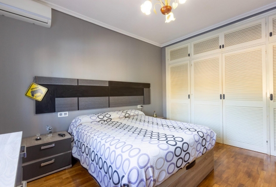 Wiederverkauf - Villa - Torrevieja - Los Balcones