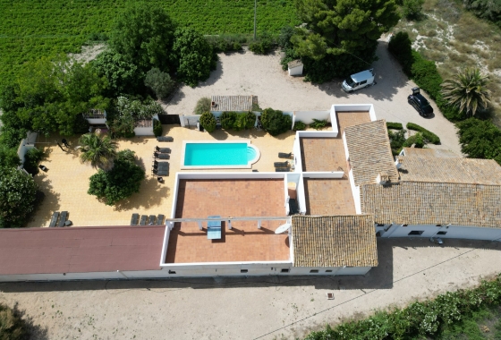 Wiederverkauf - Villa - Villena - Inland