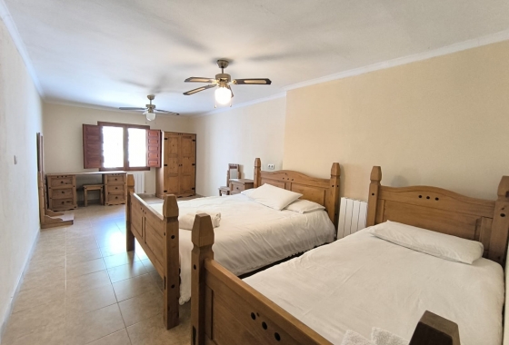 Wiederverkauf - Villa - Villena - Inland