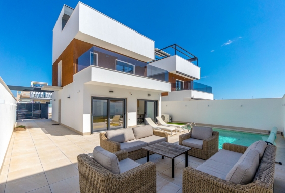Resale - Villa - Torre de la Horadada - Costa Blanca