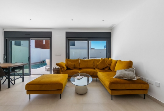 Resale - Villa - Torre de la Horadada - Costa Blanca