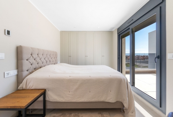 Resale - Villa - Torre de la Horadada - Costa Blanca