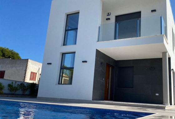 Wiederverkauf - Villa - Torrevieja - Los Balcones
