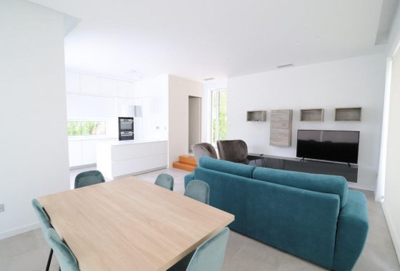 Herverkoop - Villa - Orihuela Costa - Costa Blanca