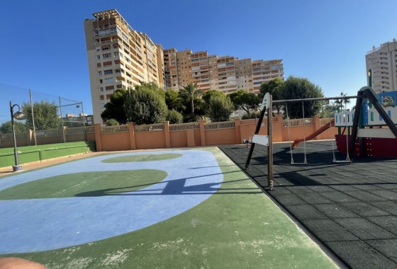 Herverkoop - Herenhuis - El Campello - Costa Blanca