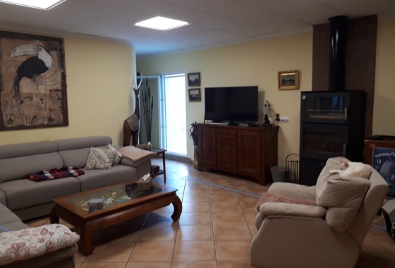 Wiederverkauf - Villa - Villena - Inland