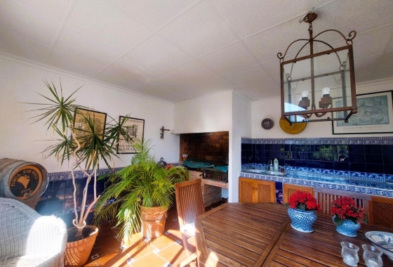 Herverkoop - Finca - La Marina - Costa Blanca