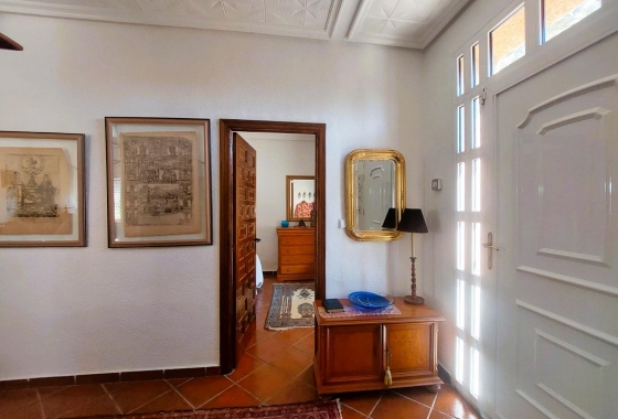 Herverkoop - Finca - La Marina - Costa Blanca