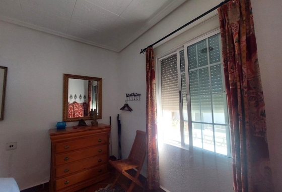 Herverkoop - Finca - La Marina - Costa Blanca