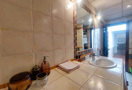 Herverkoop - Finca - La Marina - Costa Blanca