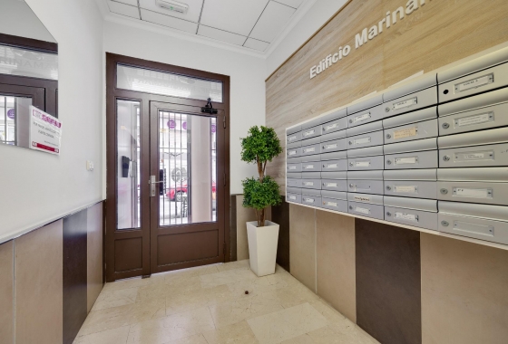 Wiederverkauf - Wohnung - Torrevieja - Estacion De Autobuses