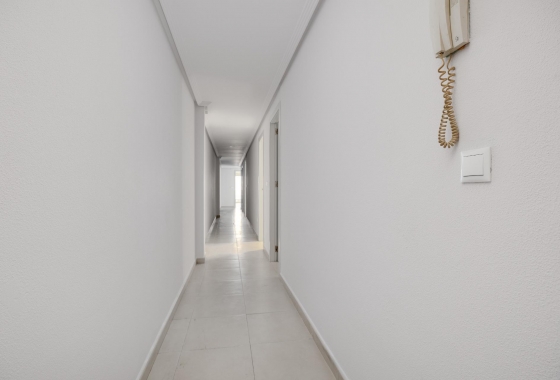 Wiederverkauf - Wohnung - Torrevieja - Estacion De Autobuses