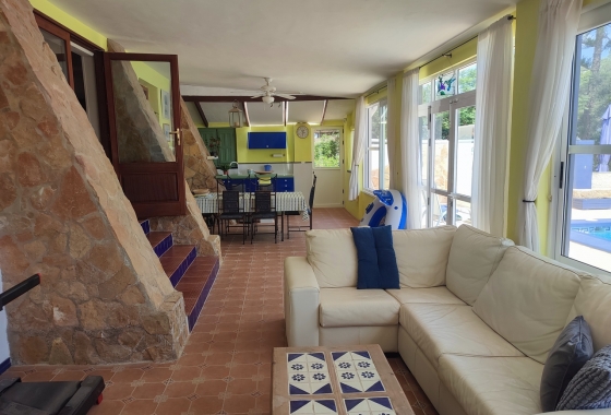 Wiederverkauf - Villa - Gea Y Truyols - Inland