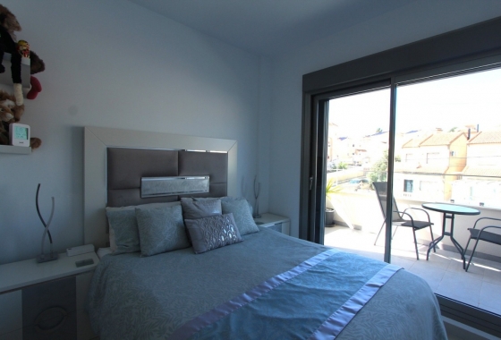 Wiederverkauf - Villa - Orihuela Costa - El Galan