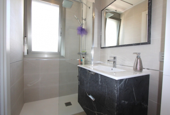 Wiederverkauf - Villa - Orihuela Costa - El Galan